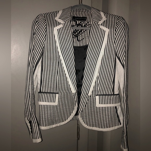 Zara Jackets & Blazers - Zara Womens Black and White Blazer with Pindot Contrast Trim